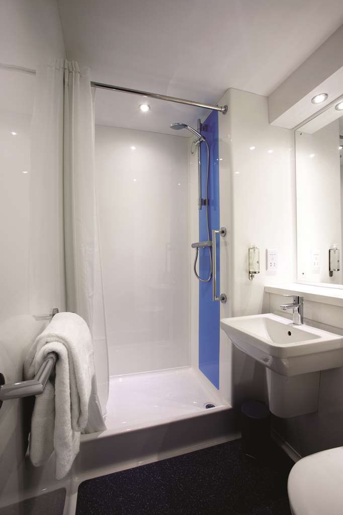 Travelodge London Euston Room photo